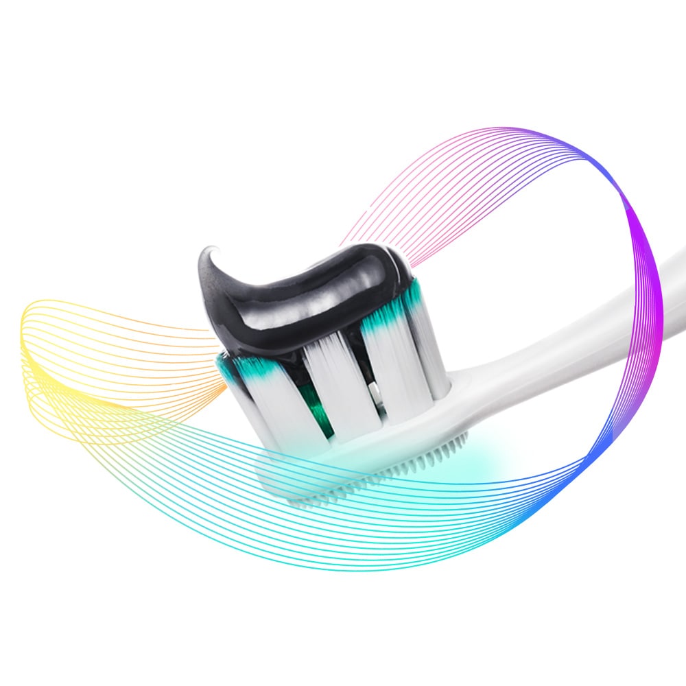 Kepala berus gigi Colgate Total dengan pes ubat gigi disapu atasnya, dikelilingi oleh sinar pencegahan warna-warni